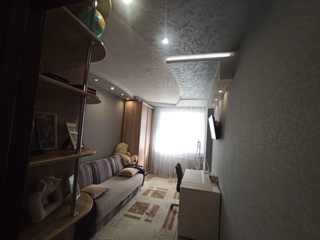 Купить трехкомнатную квартиру в Кузнецке. Вариант № 29641, 14, площадь -  квм, цена 8420000 рублей