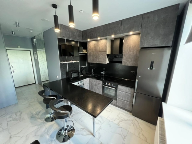 Купить трехкомнатную квартиру на вторичке на улице Корабельная в Москве. Вариант № 2552602, 10, площадь -  квм, цена 25900000 рублей