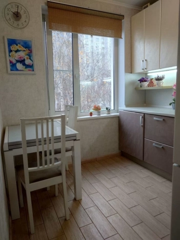 Купить однокомнатную квартиру на улице бульвар Генерала Карбышева в Москве. Вариант № 10714079, 2, площадь -  квм, цена 14990000 рублей