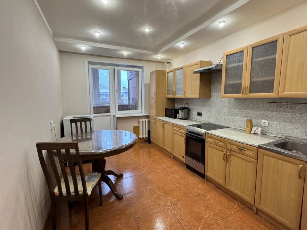 Снять двухкомнатную квартиру на улице Белоконской в Владимире. Вариант № 7593423, 0, площадь -  квм, цена 36000 рублей