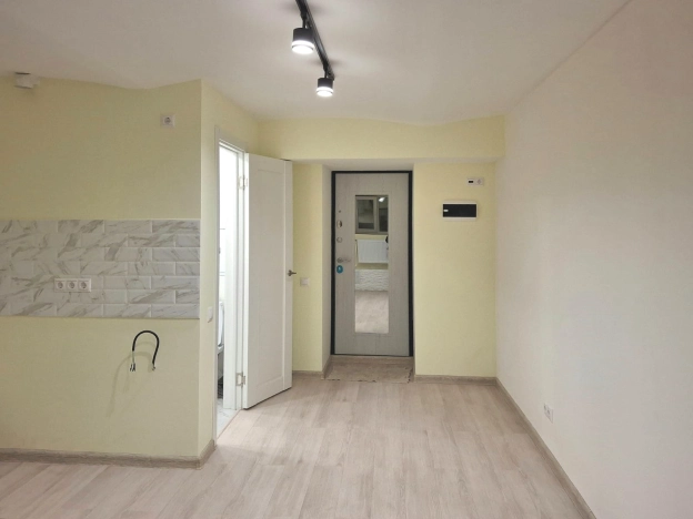 Купить квартиру в Москве. Вариант № 10005884, 3, площадь -  квм, цена 5999999 рублей