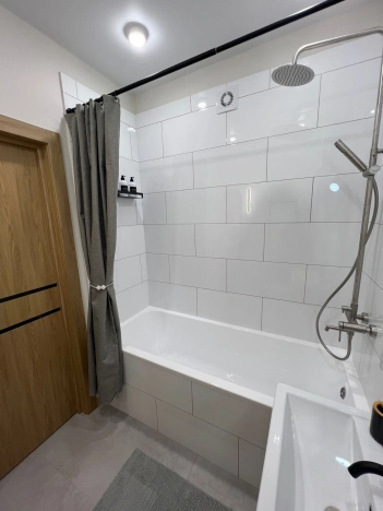 Купить однокомнатную квартиру в Калининграде. Вариант № 9833096, 24, площадь -  квм, цена 6945000 рублей