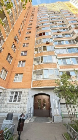 Купить трехкомнатную квартиру на улице Илимская в Москве. Вариант № 10946952, 6, площадь - квм, цена 16450000 рублей