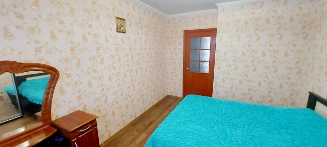 Купить трехкомнатную квартиру в Керчи. Вариант № 58046, 9, площадь - квм, цена 7550000 рублей