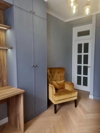 Купить квартиру на вторичке у метро Октябрьское поле в Москве. Вариант № 6171201, 10, площадь -  квм, цена 39000000 рублей