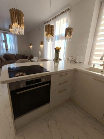 Купить трехкомнатную квартиру на улице Соловьиная в Красногорске. Вариант № 7590309, 1, площадь -  квм, цена 18490000 рублей