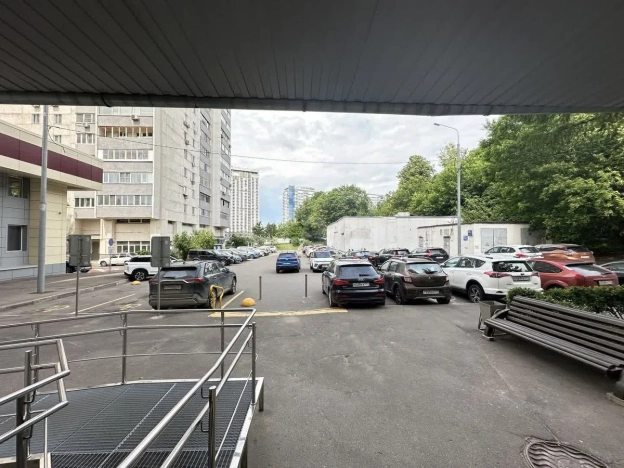 Купить квартиру в Москве. Вариант № 9454730, 27, площадь - квм, цена 24490000 рублей