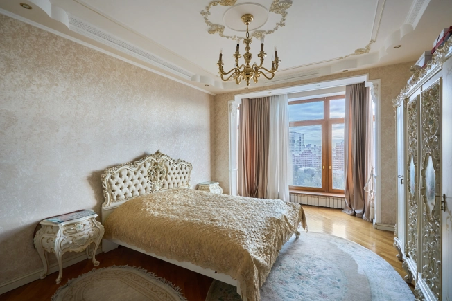 Купить квартиру в Москве. Вариант № 9641161, 10, площадь - квм, цена 160000000 рублей