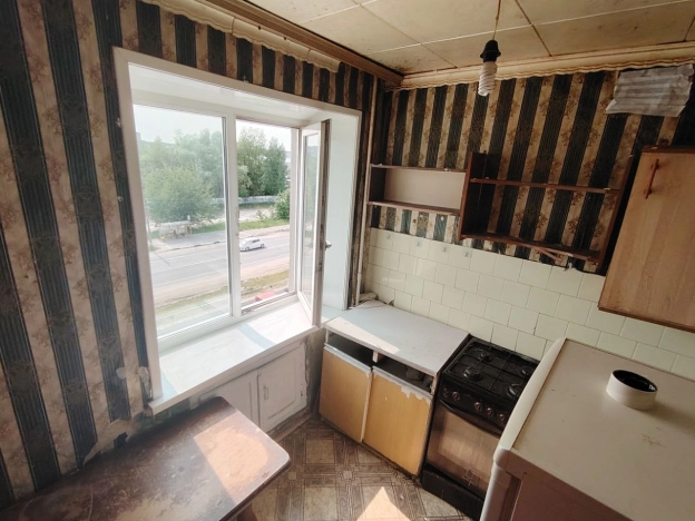 Купить многокомнатную квартиру у метро Бульвар Дмитрия Донского в Московской области. Вариант № 47098, 10, площадь -  квм, цена 3400000 рублей