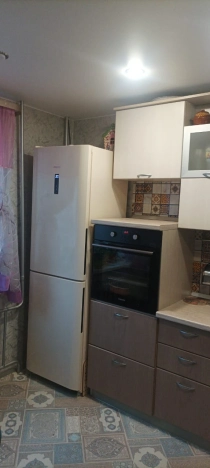 Купить трехкомнатную квартиру в Сыктывкаре. Вариант № 2182771, 4, площадь -  квм, цена 5800000 рублей