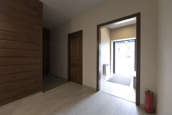 Купить дом в Москве. Вариант № 9363001, 21, площадь - квм, цена 35000000 рублей