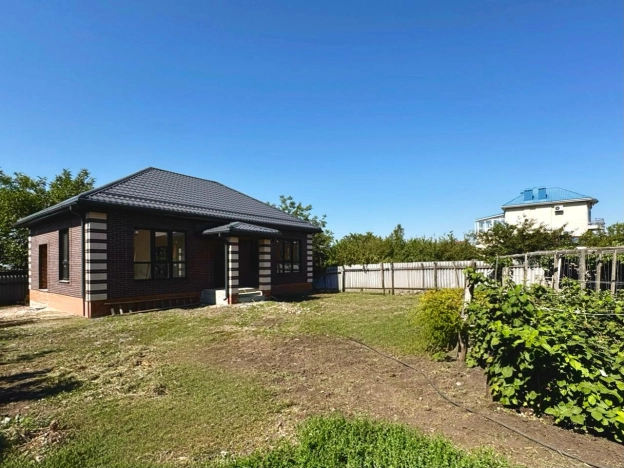 Купить дом в районе Пролетарский в Ростове-на-Дону. Вариант № 26198, 2, площадь -  квм, цена 8300000 рублей