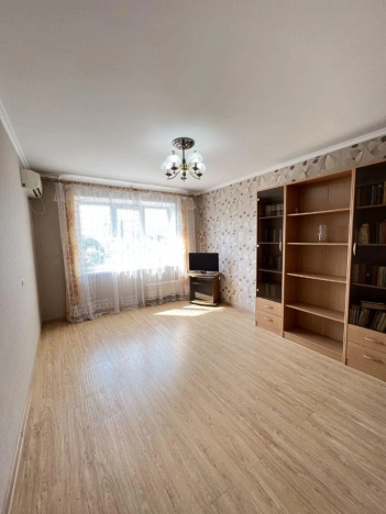 Купить трехкомнатную квартиру на улице Новороссийское шоссе в Краснодарском крае. Вариант № 1578651, 4, площадь -  квм, цена 6400000 рублей