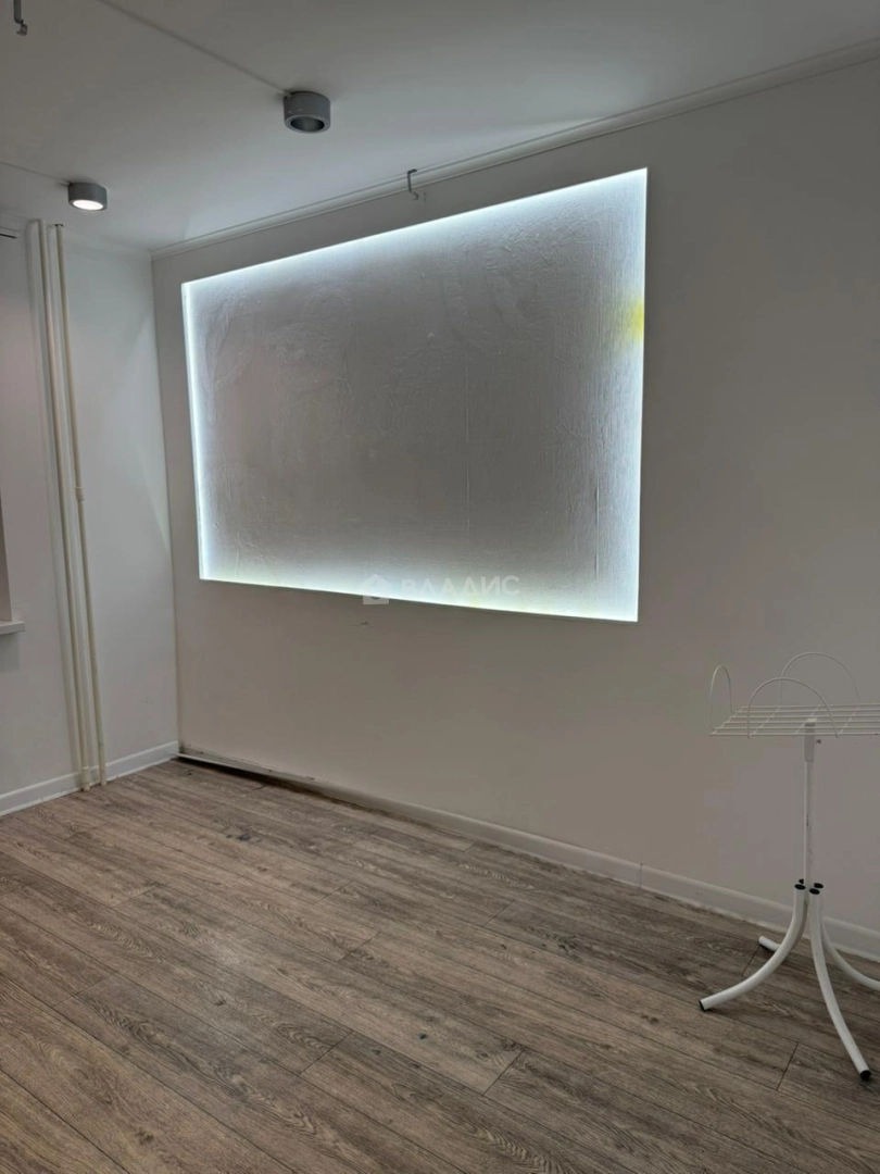 Photo https://36000382-a1c2-4a8a-a109-3fc3bfc73cf7.selcdn.net/App/Entity/ObjectRealty/ObjectRealty/HX/fc529346-3f0a-4497-aabf-56041a1fa39f/XdgGoPMsLUUWZUuZ6FNcKljbZOyg2HWfGJYRcFfo.jpg.compressed.webp