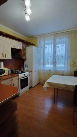 Снять квартиру в Тобольске. Вариант № 9276466, 12, площадь -  квм, цена 40000 рублей