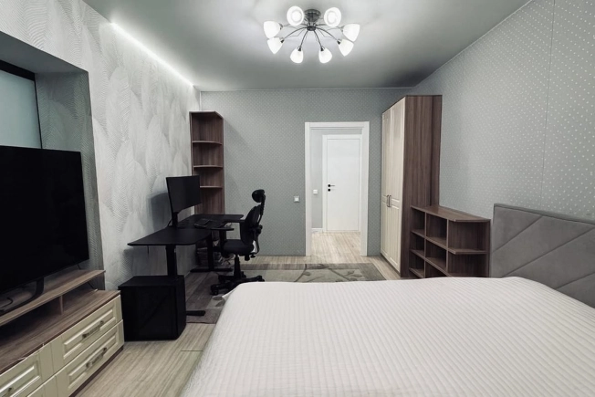 Купить трехкомнатную квартиру в Новосибирской области. Вариант № 9926478, 6, площадь -  квм, цена 12800000 рублей