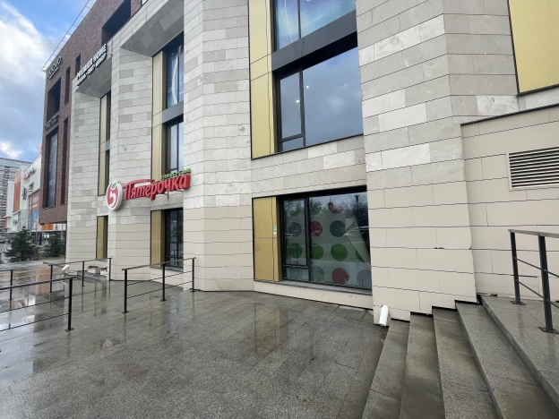 Снять торговые помещения в Микрорайоне Богдана Хмельницкого в Новосибирске. Вариант № 275077, 1, площадь -  квм, цена 1150750 рублей