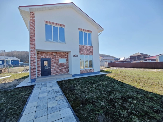 Купить дом на улице Дачная в Калуге. Вариант № 36034, 0, площадь -  квм, цена 10990000 рублей