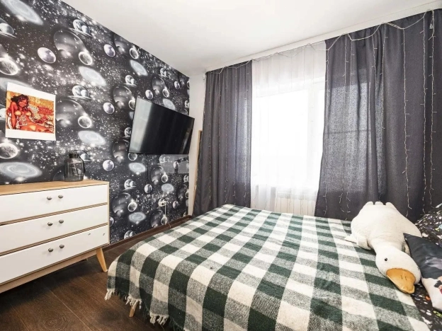 Купить дом в районе Заельцовский в Новосибирске. Вариант № 3867953, 18, площадь -  квм, цена 10250000 рублей