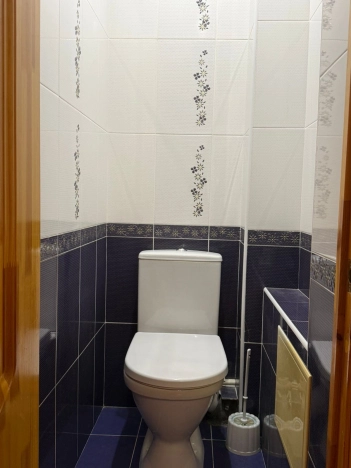 Купить трехкомнатную квартиру в Старом Осколе. Вариант № 9260334, 20, площадь -  квм, цена 6850000 рублей