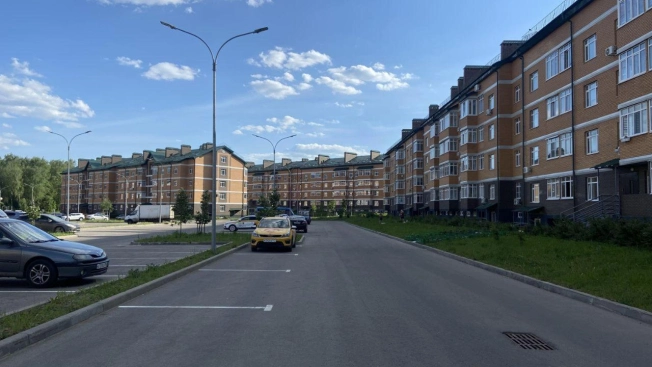 Купить квартиру в Москве. Вариант № 3058020, 24, площадь -  квм, цена 13000000.0000 рублей