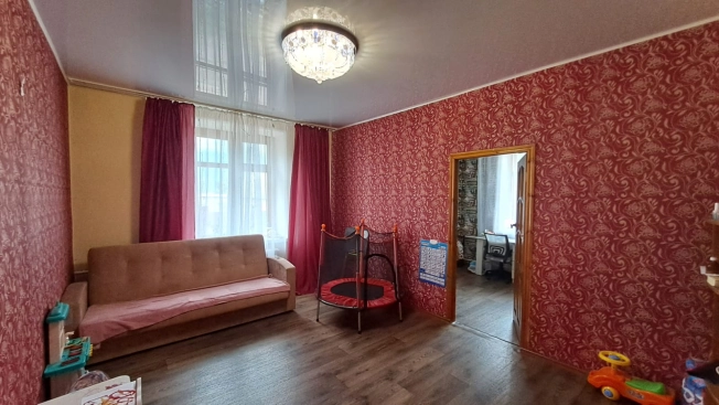 Купить трехкомнатную квартиру в Республике Башкортостан. Вариант № 44589, 0, площадь -  квм, цена 1500000 рублей