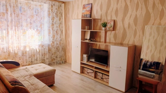 Купить квартиру на вторичке на улице Горького в Луховицах. Вариант № 1148096, 2, площадь -  квм, цена 4000000 рублей