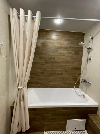 Купить квартиру в Бердске. Вариант № 7829211, 15, площадь -  квм, цена 4200000 рублей