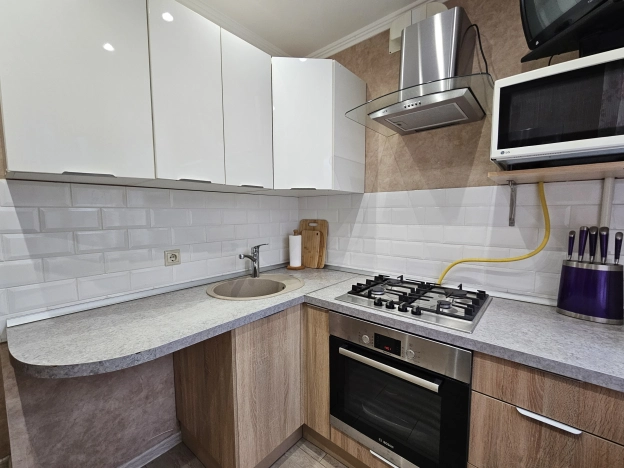 Купить трехкомнатную квартиру в Пушкине. Вариант № 6649652, 0, площадь -  квм, цена 6600000 рублей