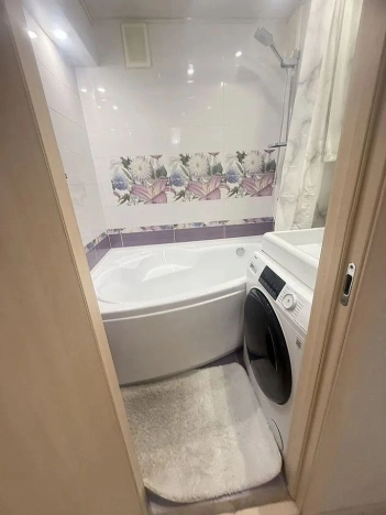 Купить двухкомнатную квартиру в Ростовской области. Вариант № 9454065, 9, площадь -  квм, цена 6000000 рублей