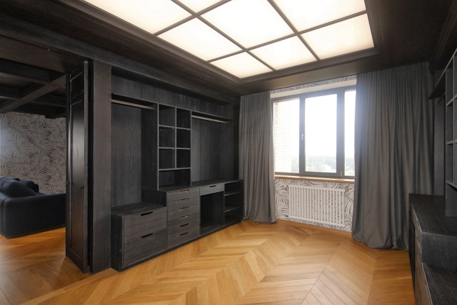 Купить пятикомнатную квартиру в районе Советский в Новосибирске. Вариант № 1506, 39, площадь - квм, цена 79900000 рублей