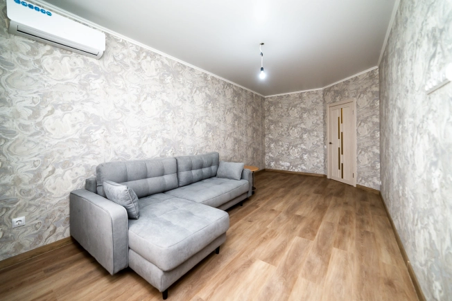 Купить однокомнатную квартиру в Краснодаре. Вариант № 9502690, 0, площадь -  квм, цена 5200000 рублей