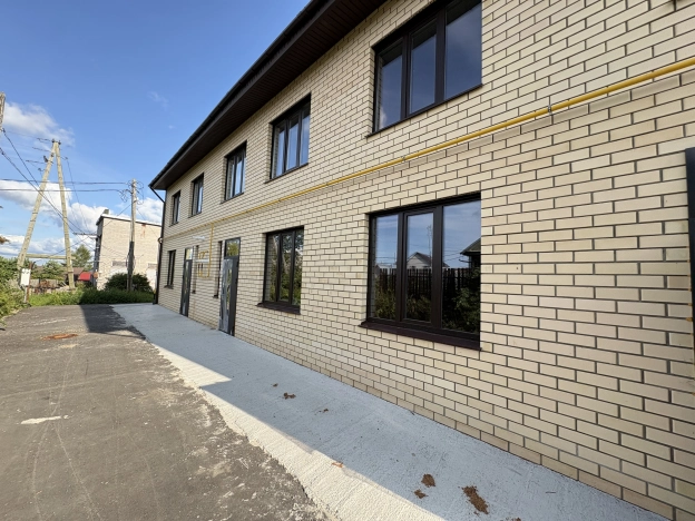 Купить двухкомнатную квартиру в Микрорайоне Ручейный, Сыктывкар в Сыктывкаре. Вариант № 4802454, 2, площадь -  квм, цена 6200000 рублей