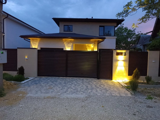 Купить дом на улице Мичурина в Керчи. Вариант № 22586, 3, площадь -  квм, цена 15500000 рублей