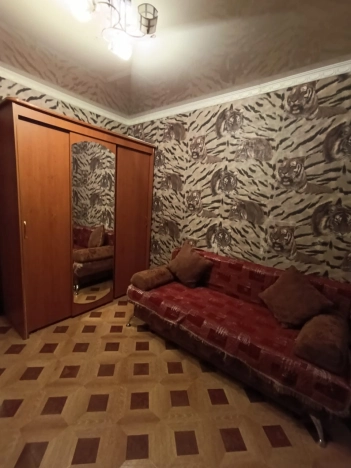 Снять квартиру в Тобольске. Вариант № 2346626, 6, площадь -  квм, цена 70000 рублей