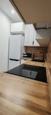 Снять однокомнатную квартиру на улице Новодмитровская в Москве. Вариант № 10501634, 9, площадь -  квм, цена 52000 рублей