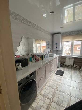 Купить дом на улице Белокаменная в Улан-Удэ. Вариант № 30993, 11, площадь -  квм, цена 9800000 рублей