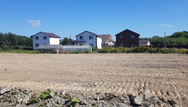 Купить земельный участок в Южно-Сахалинске. Вариант № 3861020, 4, площадь -  квм, цена 10500000 рублей