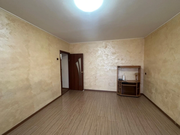 Купить двухкомнатную квартиру в Иркутске. Вариант № 8580845, 12, площадь -  квм, цена 6900000 рублей