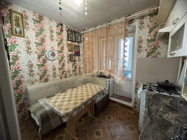 Купить однокомнатную квартиру на улице Маршала Одинцова в Воронеже. Вариант № 6261571, 1, площадь -  квм, цена 3590000 рублей