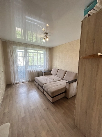 Снять двухкомнатную квартиру на улице Белоконской в Владимире. Вариант № 57788, 7, площадь -  квм, цена 16000 рублей