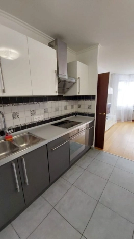 Купить двухкомнатную квартиру на вторичке в Москве. Вариант № 9556603, 34, площадь -  квм, цена 17000000 рублей