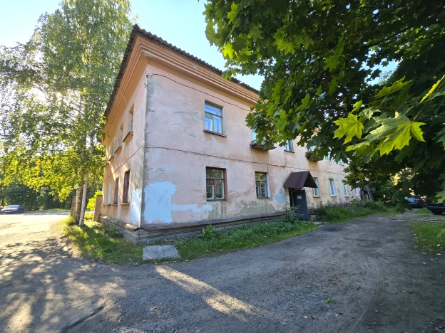 Купить квартиру в районе Зарека в Петрозаводске. Вариант № 2664926, 19, площадь -  квм, цена 3125000 рублей