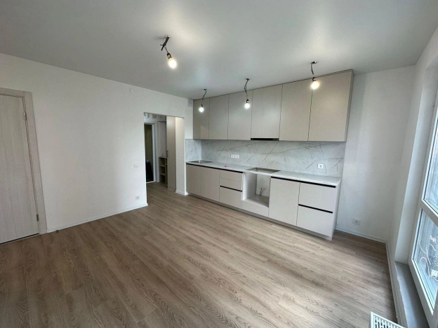 Купить квартиру в Москве. Вариант № 8999756, 3, площадь - квм, цена 25300000 рублей