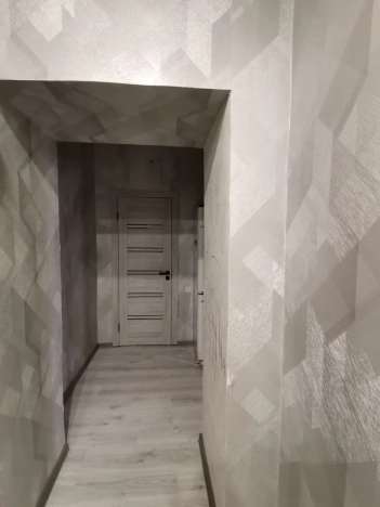 Купить трехкомнатную квартиру в Калуге. Вариант № 2400, 13, площадь -  квм, цена 8197000 рублей