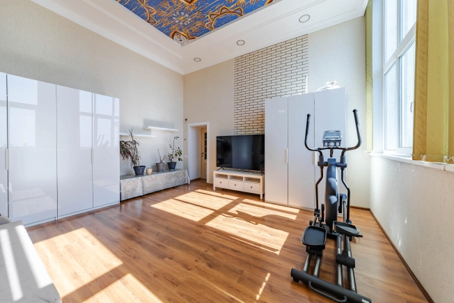 Купить многокомнатную квартиру в Ленинградской области. Вариант № 44934, 1, площадь - квм, цена 13900000 рублей