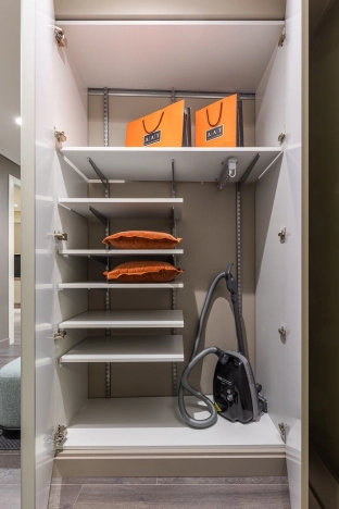 Снять квартиру в Санкт-Петербурге. Вариант № 7771504, 14, площадь -  квм, цена 160000 рублей