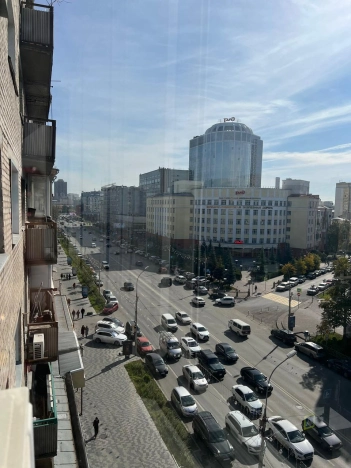 Купить однокомнатную квартиру в ЦАО в Новосибирске. Вариант № 7245425, 6, площадь -  квм, цена 6500000 рублей