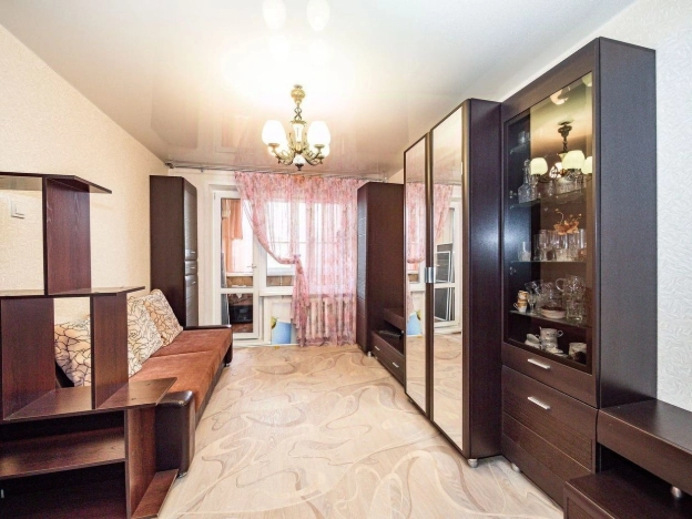 Снять квартиру в районе Калининский в Новосибирске. Вариант № 9247229, 3, площадь -  квм, цена 27000 рублей