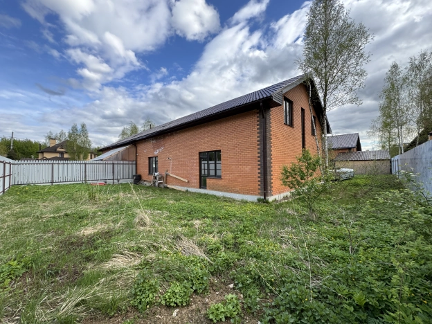 Купить таунхаус в Москве. Вариант № 41355, 11, площадь -  квм, цена 11990000 рублей